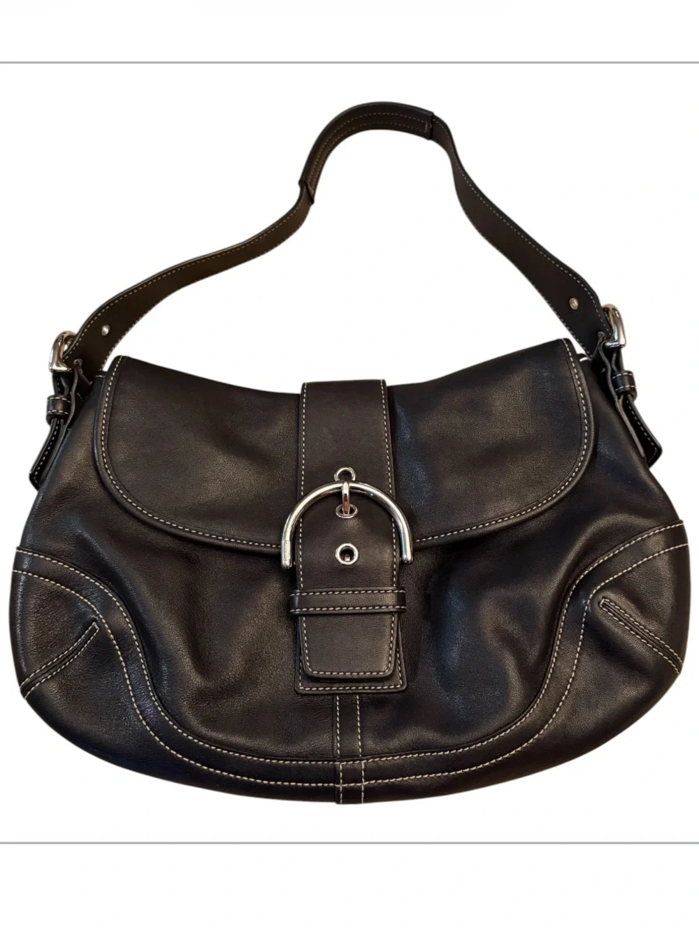 Vintage Coach Soho Shoulder Bag in black leather with silver hardware A060-9243